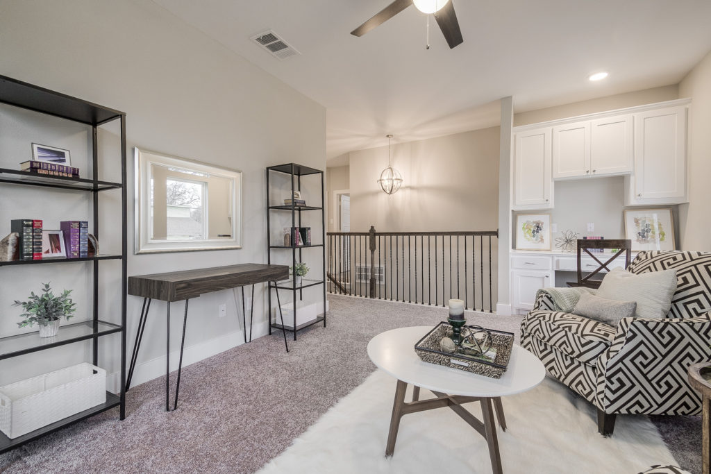 Contact Information For Amour Vallee Townhomes Dallas TX